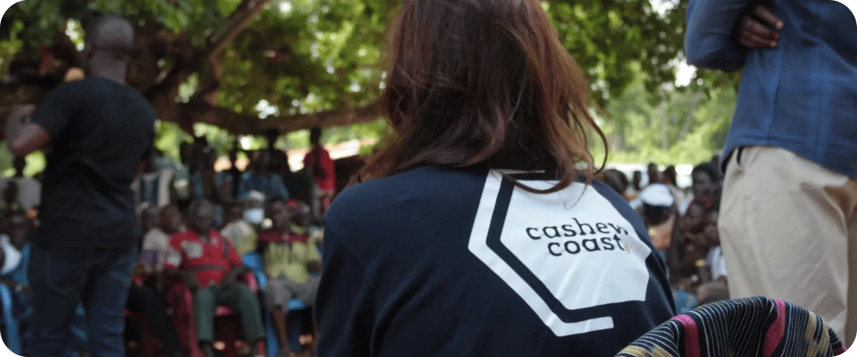 5. Cashew Coast SUSTAINABILITY Salma back t-shirt