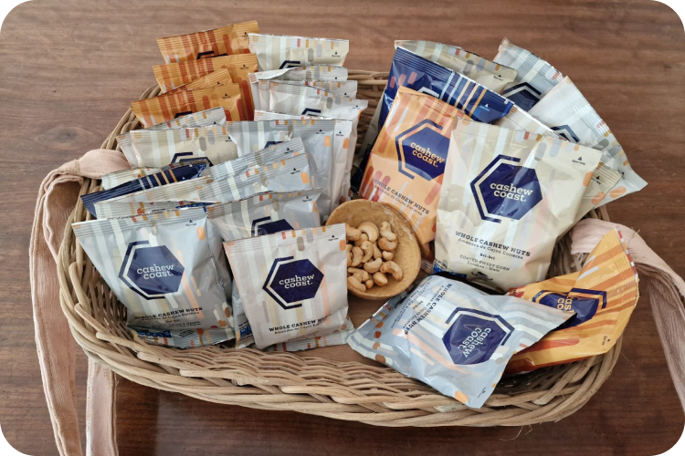 6. ABOUT US cashew packs